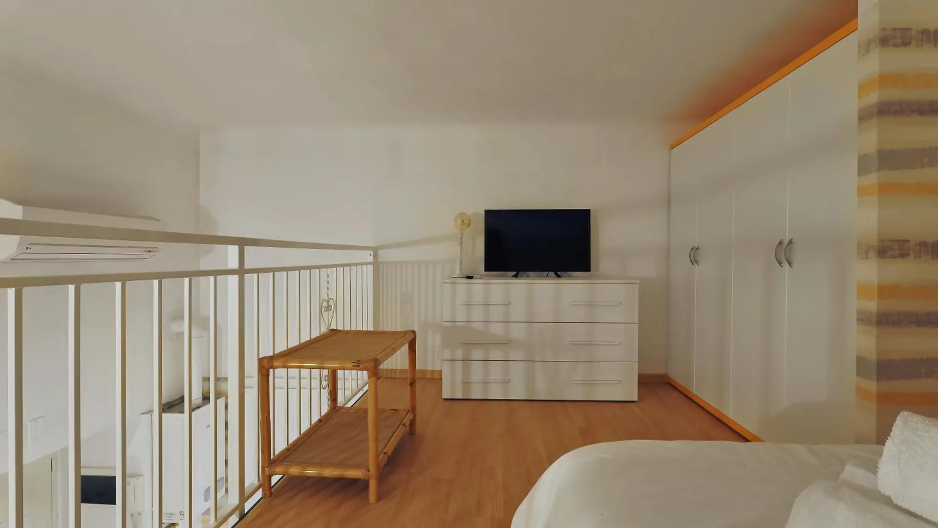 Mpm-Via Watt Apartment Milánó 0*,  Olaszország